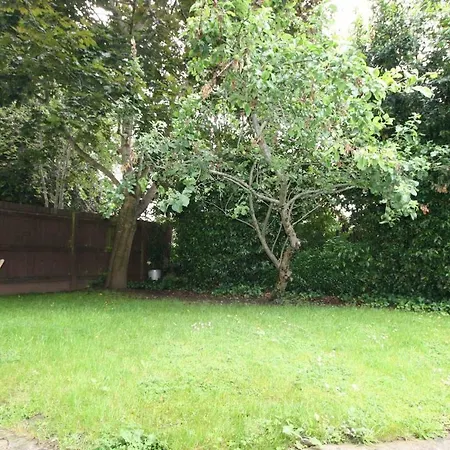 شقة Cosy Garden Flat In Cotham, Near Gloucester Road *