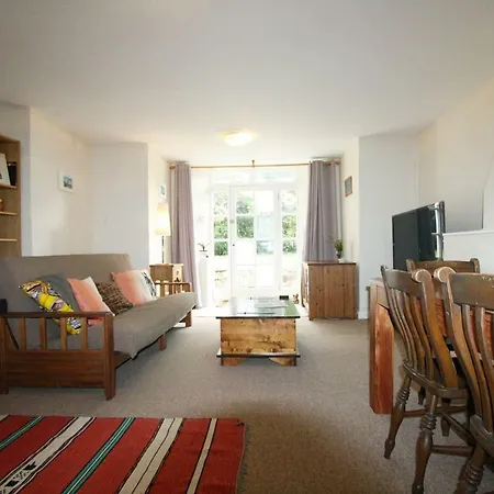 公寓 Cosy Garden Flat In Cotham, Near Gloucester Road *