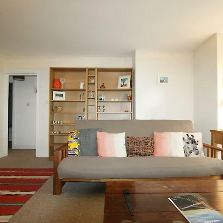 شقة Cosy Garden Flat In Cotham, Near Gloucester Road